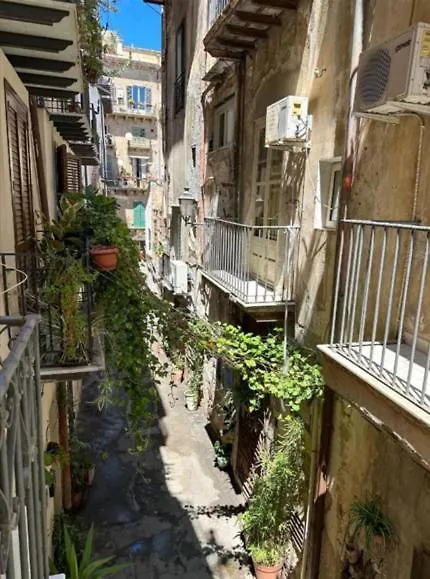 Triscele House - Corrieri Lägenhet Palermo 0*,